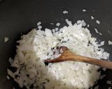 A picture of step 2 of Sweet Potato Curry.