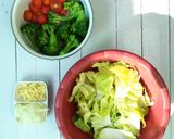 Foto langkah ke 1 dari resep Cah Brokoli Sawi Putih.