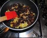 A picture of step 1 of Rice with Toasted Noodles (Reshteh Polow رشته پلو).