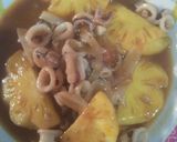 Foto langkah ke 5 dari resep Cumi cumi saos asam manis.