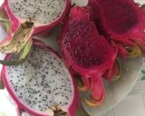 Foto del paso 1 de la receta: Ensalada de Pitahaya Blanca y Roja con Mandarina Chantilly!