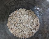 A picture of step 1 of Chia seeds with apple healthy breakfast.