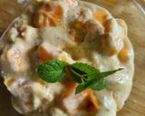 A picture of step 4 of Creamy mango salad.