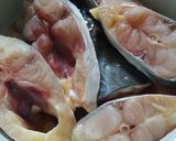 Foto langkah ke 1 dari resep Patin pepes tempoyak.