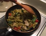 รูปขั้นตอนการทำที่ 3 ของ Pesto Pasta ไก่สุดอร่อย