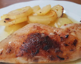 Foto del paso 7 de la receta: Muslos de pollo con patatas en salsa de licor 43