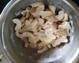 A picture of step 4 of Traditinal south Indian breakfast platter.