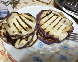 Pas rețetă Rulouri de vinete cu mozzarella în sos de roșii 2 fotografie