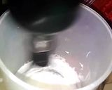 A picture of step 1 of 2 ingredients Oreo ice-cream.