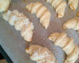 Töltött kifli recept fázis 5 fotója