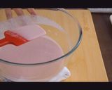 A picture of step 6 of Strawberry Yoghurt Mousse and Berry Sauce.