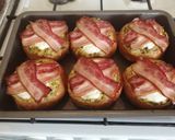 Sült zsemle gombával töltve recept fázis 5 fotója