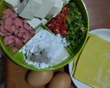 Foto langkah ke 1 dari resep Tahu Pangsit Goreng.