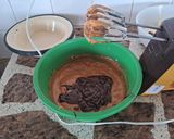 Foto del paso 2 de la receta: Torta deleite con triple rellenos decorada con ganache de chocolate blanco y frambuesas