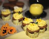Foto del paso 8 de la receta: Muffins de Cacao con glasé de Yogur, Nueces y Azafrán