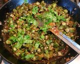 A picture of step 5 of Ladies finger/ Vendakka/ Okra/ Bhindi Poriyal.