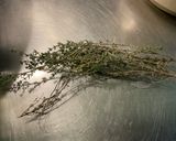 Une image de l'étape 4 de Panais rôtis aux herbes aromatiques.