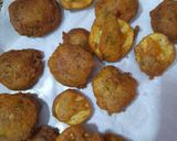 आलू सूजी पकौड़ा (Aloo suji pakoda recipe in Hindi) रेसिपी चरण 6 फोटो