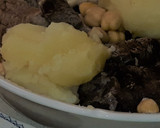 Foto del paso 1 de la receta: Mini empanada de pringá