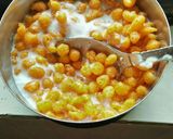 A picture of step 1 of Curd raita.