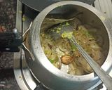 A picture of step 8 of Haryali Fusion Pulao.