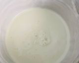 A picture of step 3 of Avocado Milkshake.