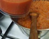 A picture of step 7 of Premade frozen sauce for cooking.