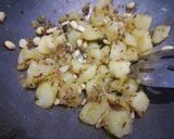 फरियाली आलू (fariyani aloo recipe in Hindi) रेसिपी चरण 4 फोटो