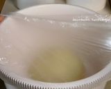 Foto langkah ke 4 dari resep Roti Kelapa Siantar.