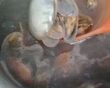 Foto langkah ke 1 dari resep Tumis Kerang lombok ijo.