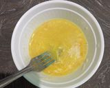 Foto langkah ke 2 dari resep Scrambled Egg.