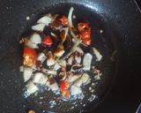 Foto langkah ke 3 dari resep Telur Kecap Pedas.