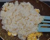 Foto langkah ke 3 dari resep 136. Nasi Goreng Telur Margarin.