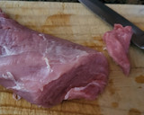 Foto del paso 1 de la receta: Solomillo de cerdo en salsa de sobrasada y queso