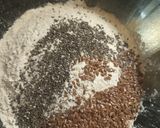 Foto del paso 2 de la receta: Pan integral con semillas