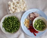 Foto langkah ke 1 dari resep Tumis Pokak Putih Telur Asin.