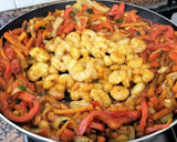 Foto del paso 8 de la receta: Camarones salteados con teriyaki y curry