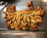 Une image de l'étape 8 de « Crabe » feuilleté au jambon blanc et pesto de fanes de radis.