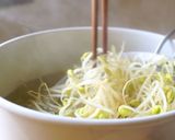 簡單高纖涼拌菜~涼拌豆芽菜(黃豆芽)! 食譜影片的食譜步驟1照片