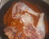 Foto langkah ke 4 dari resep Ayam Seledri Pedas.