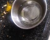 A picture of step 5 of Kerala style palak thoran.