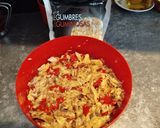 Foto del paso 2 de la receta Tortas de arroz y legumbres con caballa y pimientos en tiras
