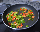 Foto del paso 2 de la receta: Pizza casera de verdura