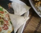 A picture of step 4 of Aloo ke samosay.