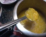 A picture of step 4 of Masoor Dal and Bottle Gourd with Onion-Tomato Tadka.