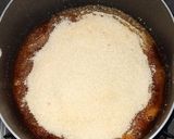 Foto langkah ke 2 dari resep Bolu Karamel Sarang Semut.