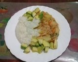 A picture of step 9 of Steamed Rice, cabbage stew n Avocado. # Vegancontest#.