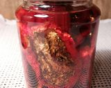 Foto del paso 13 de la receta Tomates secos sabor anchoas y albahaca en aceite