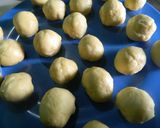 Foto langkah ke 3 dari resep Bakpia teflon isi coklat.