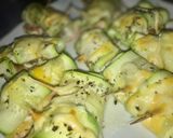 Foto del paso 6 de la receta Rollitos de calabacín con salmón y queso